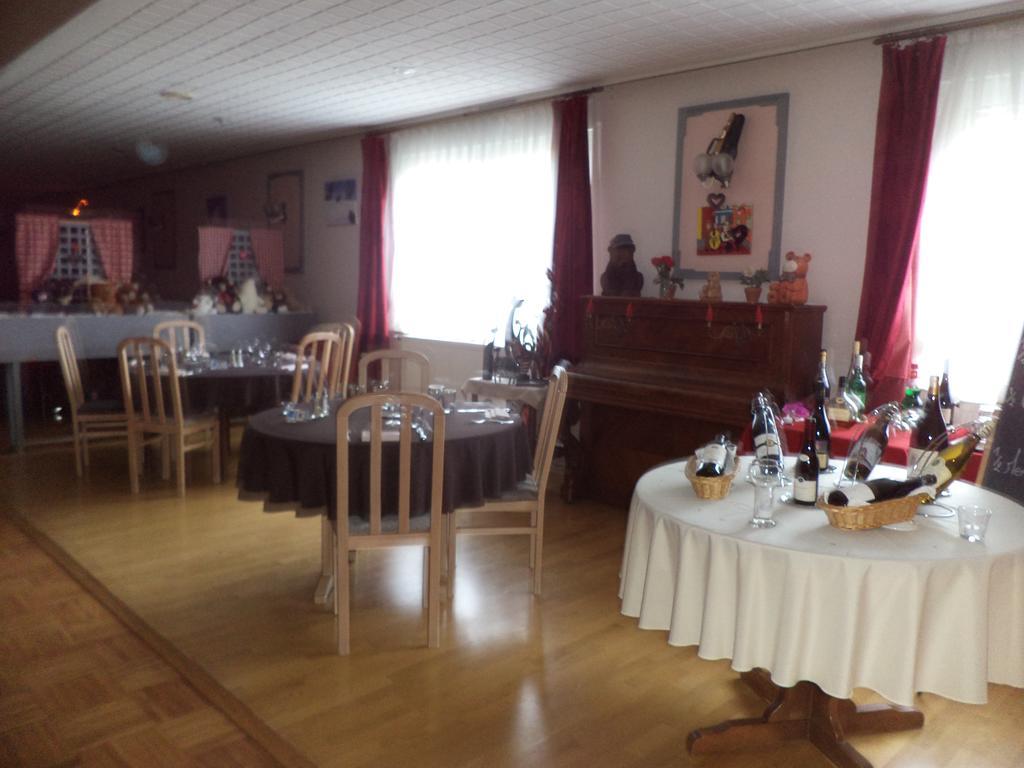 Au Logis Des Ours Belfort Nord Offemont ภายนอก รูปภาพ