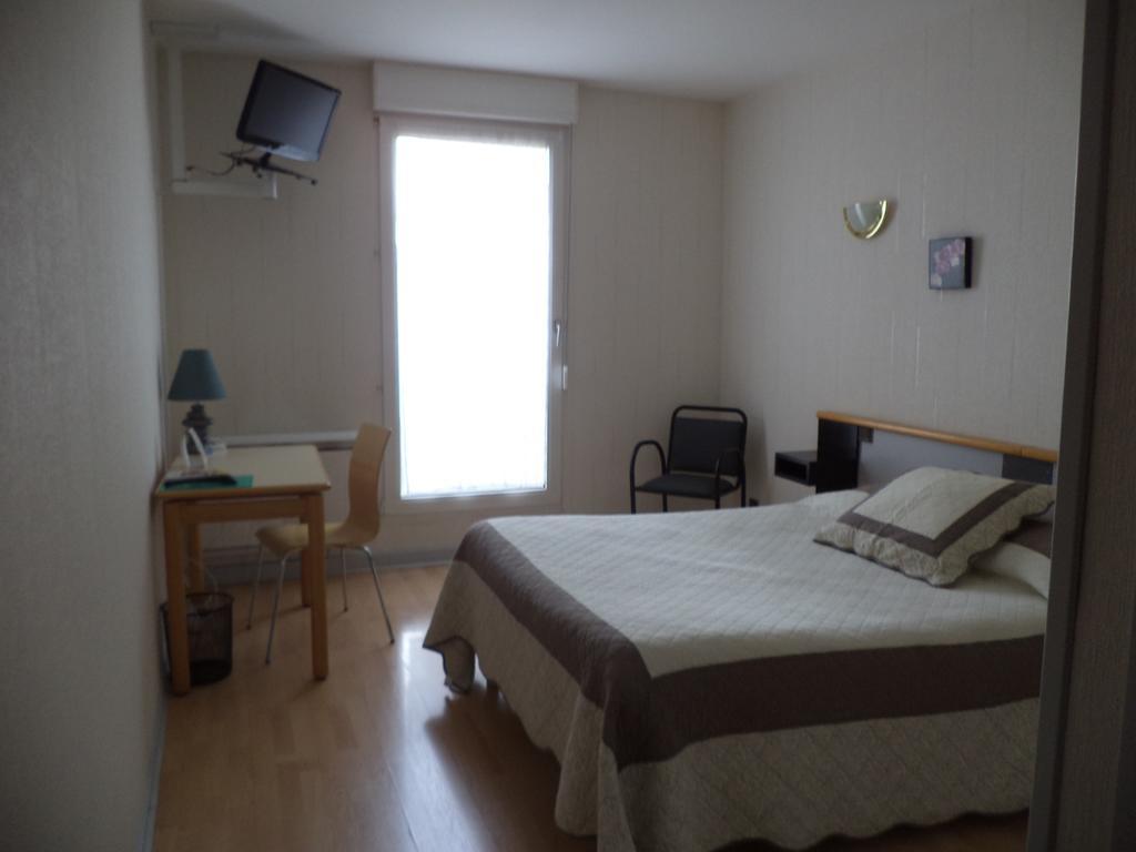 Au Logis Des Ours Belfort Nord Offemont ภายนอก รูปภาพ