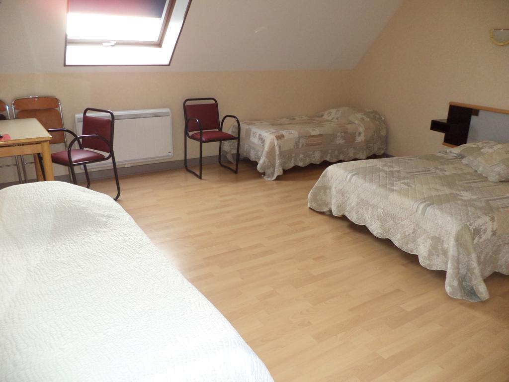 Au Logis Des Ours Belfort Nord Offemont ภายนอก รูปภาพ