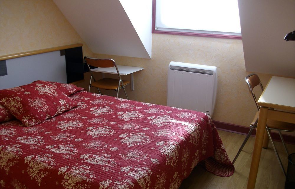 Au Logis Des Ours Belfort Nord Offemont ภายนอก รูปภาพ